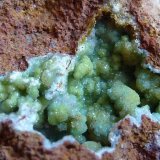 Wavellita
Pieza 3,5 x 3 cm. Geoda 2 x 1 cm.
(Autor: javier ruiz martin)