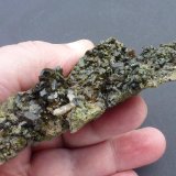 Epidota, Anfíbol (variedad uralita) y Calcita
8 x 4 cm.
(Autor: javier ruiz martin)
