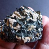 Ferro-Actinolita, Pirita
6 x 4 cm.
(Autor: javier ruiz martin)