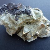 Pirita Octaédrica, Magnetita y Tremolita
6 x 5 cm.
(Autor: javier ruiz martin)