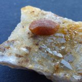 Cuarzo
2 x 2 cm.
(Autor: javier ruiz martin)