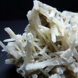 Aragonito
8 x 6 cm.
(Autor: javier ruiz martin)