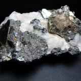 Clinocloro, Magnetita, Calcita, Pirita y Actinolita
11 x 6 cm.
(Autor: javier ruiz martin)