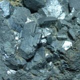 Calcocita (Calcosina)
0,8 x 0,4 cm. el cristal
(Autor: javier ruiz martin)