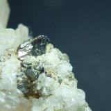 Fluorapatito, Pirita, Arsenopirita y Cuarzo
4 x 4 cm.
(Autor: javier ruiz martin)