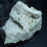 Dolomita, Calcita, Pirita
6 x 6 cm.
(Autor: javier ruiz martin)