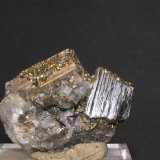 Pirita y Arsenopirita
4 cm.
(Autor: Carlos J. Rodríguez)