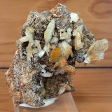 Baritina
8 x 8 cm.
(Autor: Pedro Antonio López)