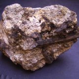Aegirina
8,5 x 7 cm. El cristal mayor de 4,5 cm.
(Autor: Antonio Alcaide)