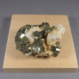 Pirita
5,6 x 3,6 x 2,3 cm.
(Autor: J. G. Alcolea)