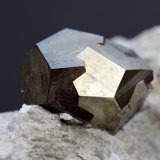Pirita
69 x 55 x 30mm.
(Autor: José Luis Zamora)
