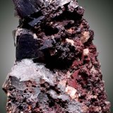 Goethita
36 x 25 x 21 mm.
(Autor: José Luis Zamora)