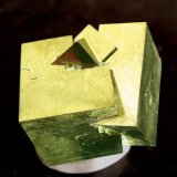 Pirita
2.5 × 2.1 × 1.8 cm.
(Autor: Jordi Fabre)