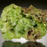 Piromorfita, Cerusita
7x5cm, cristales hasta 1.5cm
(Autor: Raul Vancouver)