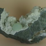 Prehnita
70 x 30 x 40 mm
(Autor: Juan María Pérez)