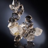 Cuarzo
2 x 6 x 18 cm / cristal principal: 5.6 cm
(Autor: Museo MIM)