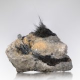 Rouxelita
6 x 4 x 4.5 cm / cristal principal: 1 cm
(Autor: Museo MIM)