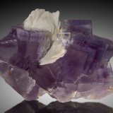 Fluorita, Barita
11x8cm, cristales de hasta 3cm de arista
(Autor: Raul Vancouver)