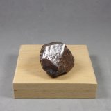 Rutilo
3,8 x 2,9 x 2,3 cm.
(Autor: J. G. Alcolea)