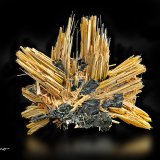 Rutilo, Hematites
2cm x 1,5cm x 0,5cm
(Autor: Pere Alonso)