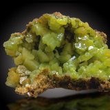Piromorfita
9x6cm, cristales hasta 1.5cm
(Autor: Raul Vancouver)
