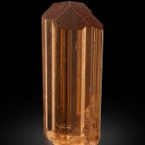 Escapolita
2.5 x 2 x 7.5 cm / Cristal principal: 7.2 cm
(Autor: Museo MIM)