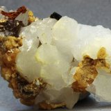 Scheelita, Moscovita y Cuarzo
45x23 mm
(Autor: Juan Espino)