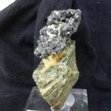 Skutterudita
9x4,5 cm.
(Autor: Laureano)