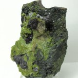 Magnetita y epidota
9x7 cm.
(Autor: Laureano)