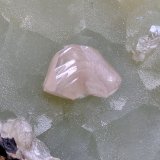 Cerusita, Smithsonita
1,3 x 1,0 - cristal cersuita
(Autor: carles)