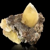 Smithsonita
11 x 8.5 x 9 cm / cristal principal: 5.5 cm
(Autor: Museo MIM)