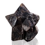 Espinela
4.5 x 3 x 4 cm / Cristal principal: 2.7 cm
(Autor: Museo MIM)
