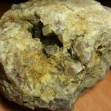 Fluorita
8x8.5x7.5 cm
(Autor: Ian Quiñones)