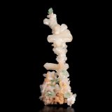 Estilbita-Ca [Stilbite-Ca] con Fluorapofilita-(K) [Fluorapophyllite-(K)]
8 x 5 x 25 cm / cristal principal: 5.7 cm.
(Autor: Museo MIM)