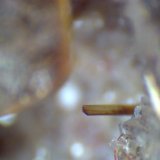Lamproita: micros de las vacuolas
150X
(Autor: prcantos)