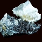 Estibina, Calcita, Yeso
9 x 8 cm.
(Autor: javier ruiz martin)