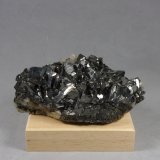 Tetraedrita
8 x 4 x 2,6 cm.
(Autor: J. G. Alcolea)