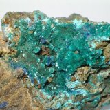 Tirolita
6 x 4 cms.
(Autor: Adrian Pesudo)
