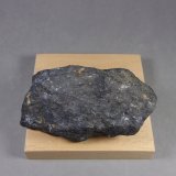 Ullmannita.
8,8 x 4,7 x 3 cm. 428,5 g.
(Autor: J. G. Alcolea)