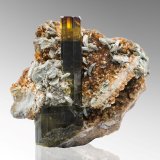 Vesuvianita con Mica y Grossularia (variedad hidrogrossularia)
7 x 4 x 6.5 cm / Cristal principal: 6.4 cm
(Autor: Museo MIM)