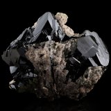 Volborthita
4.5 x 3.5 x 2 cm / Cristal principal: 2 cm.
(Autor: Museo MIM)