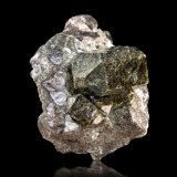 Wiluíta
8 x 6.5 x 5.5 cm / Cristal principal: 3.8 cm.
(Autor: Museo MIM)