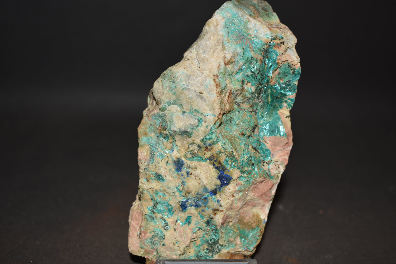 Tirolita
110 x 60 mm
(Autor: Joaquin Blanco Cortina)