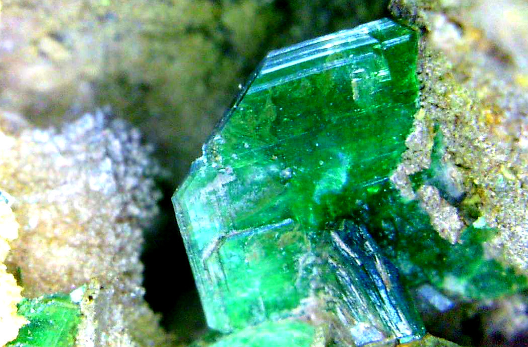 Torbernita
Cristal de 8 mm.
(Autor: Antonio P. López)