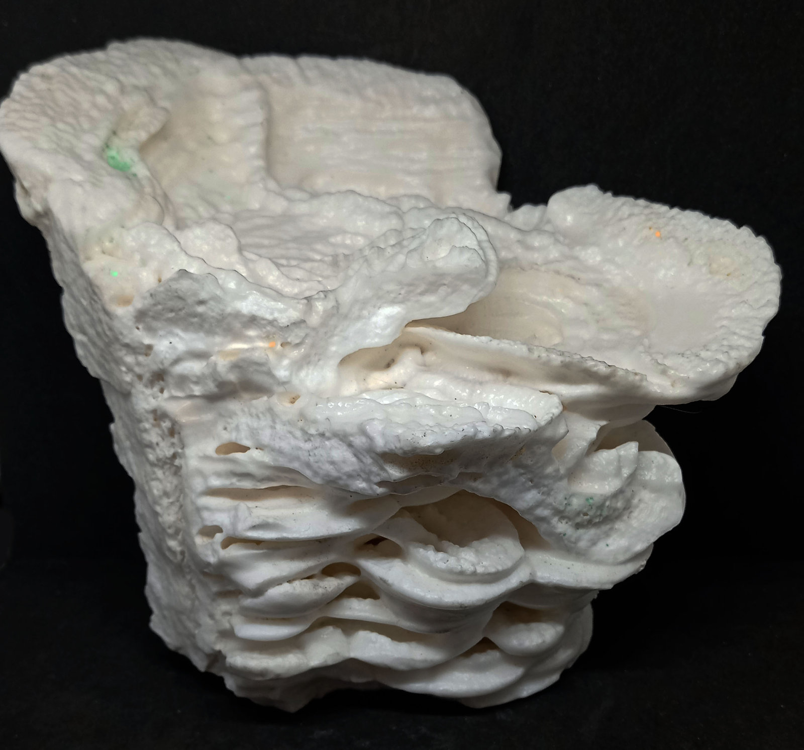 Calcita
100x110x120 mm.
(Autor: Luis Edmundo Sánchez Roja)