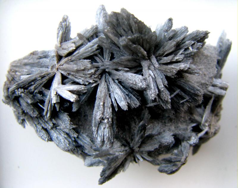 Tremolita
52 x 39 x 23 mm.
(Autor: José Luis Zamora)