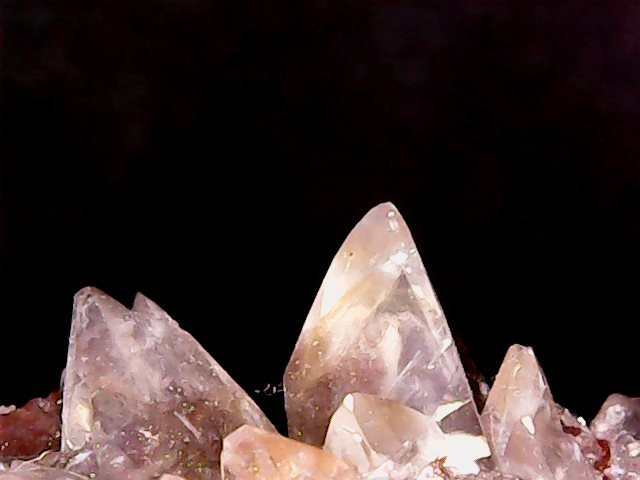Calcita
5 x 5 x 4 mm
(Autor: Anisio Claudio)