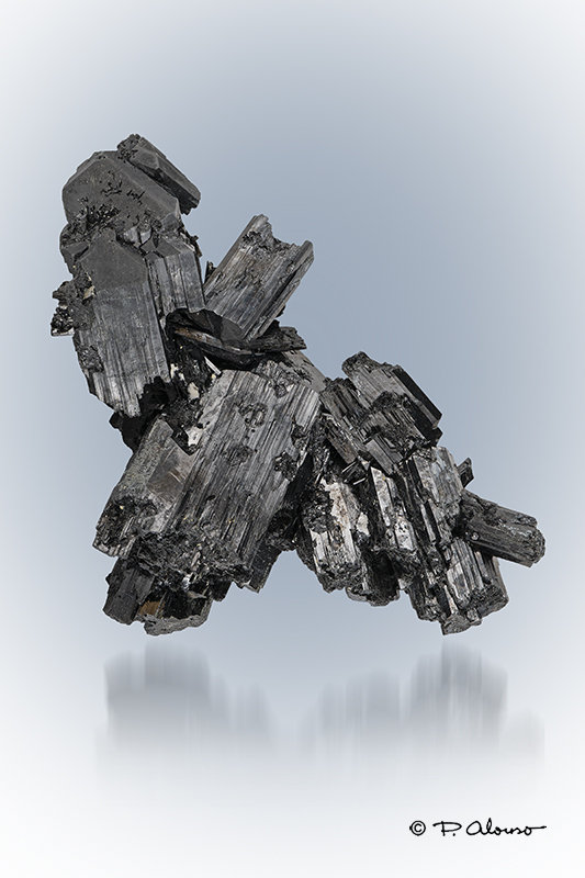 Turmalina
7cm x 4cm x 5cm
(Autor: Pere Alonso)