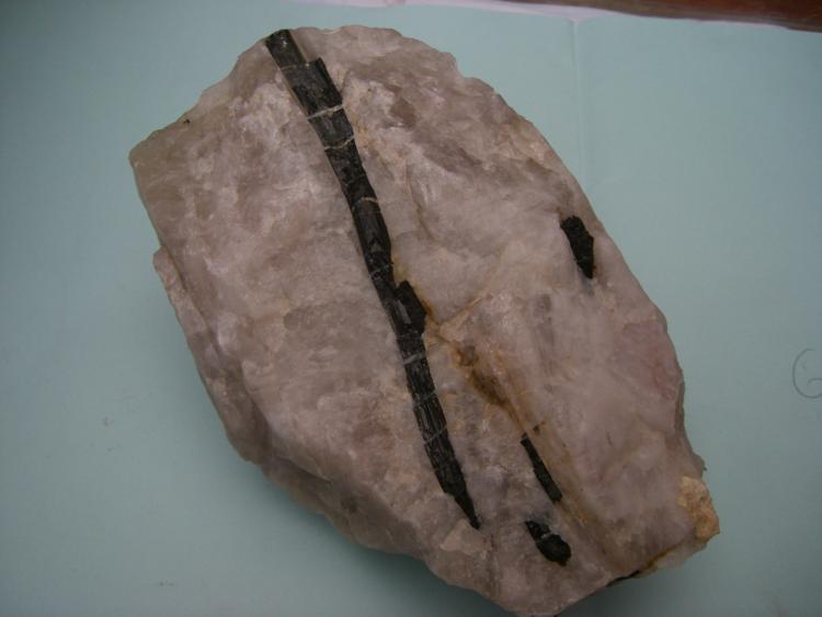 Turmalina
16 x 9 cm.
(Autor: Antonio GG)