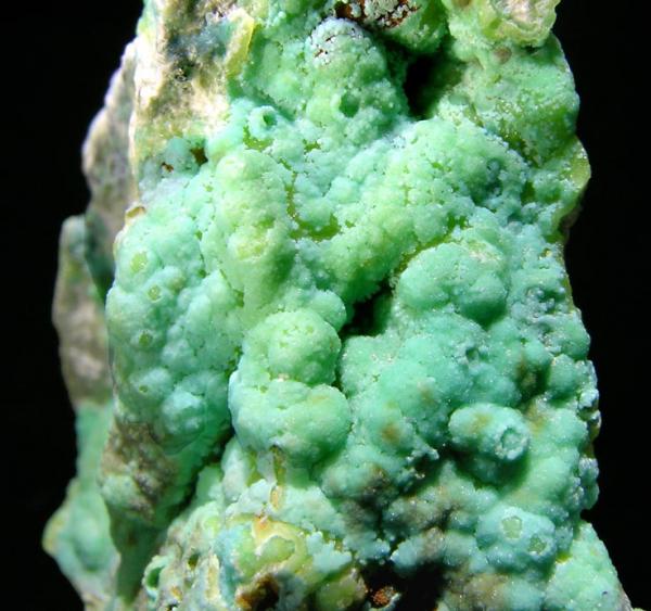 Turquesa sobre Wavellita
Tamaño de la pieza: 4 x 3.7 x 2 cm.
(Autor: Jordi Fabre)